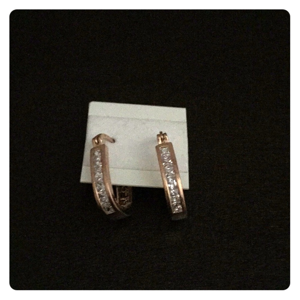 NWT👌🏻 earnings!